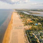 Comfy By The Sea In Apartament *