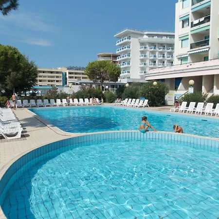 Comfy By The Sea In * Μπιμπιόνε